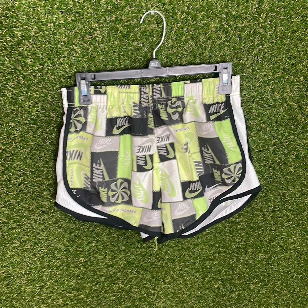 Brand is Nike ,size small,colors are black, green,white and gray.